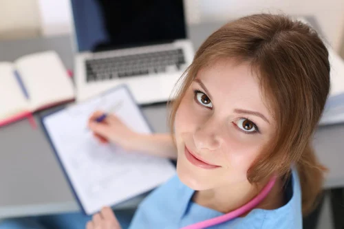 Portrait of female medicine therapeutist doctor